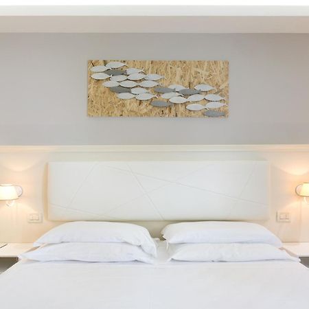Hotel Croce Di Malta Lignano Sabbiadoro Dış mekan fotoğraf