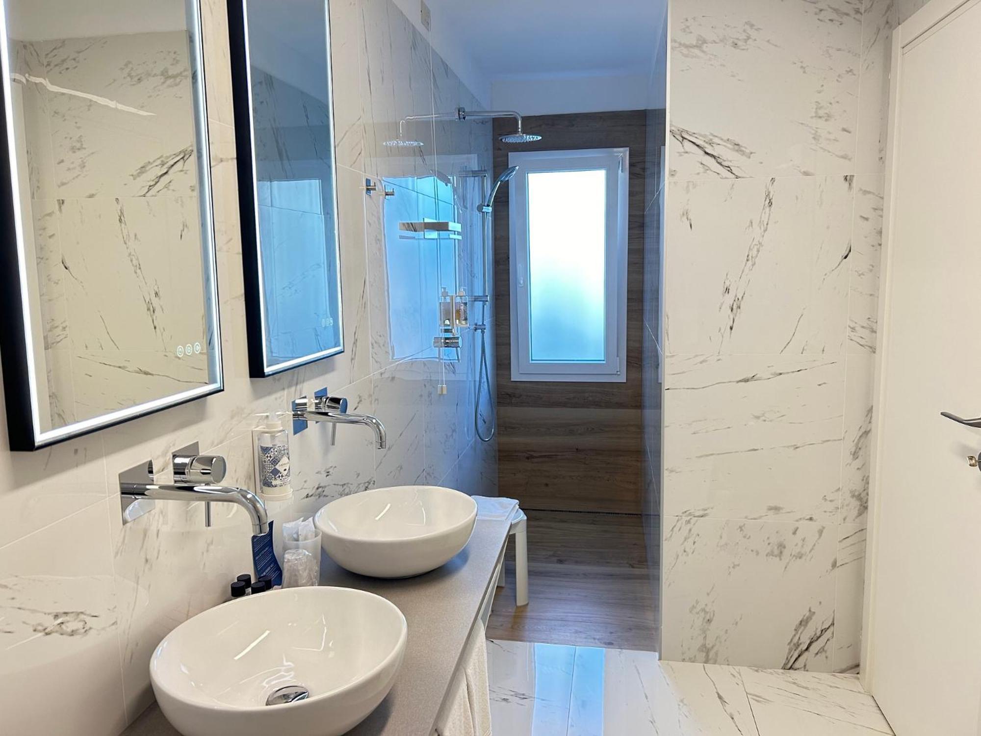 Hotel Croce Di Malta Lignano Sabbiadoro Dış mekan fotoğraf